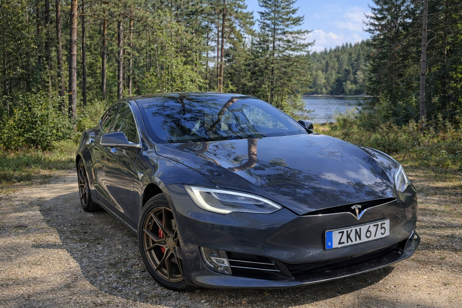 Tesla Model S 75D 2018, kuva 2/12