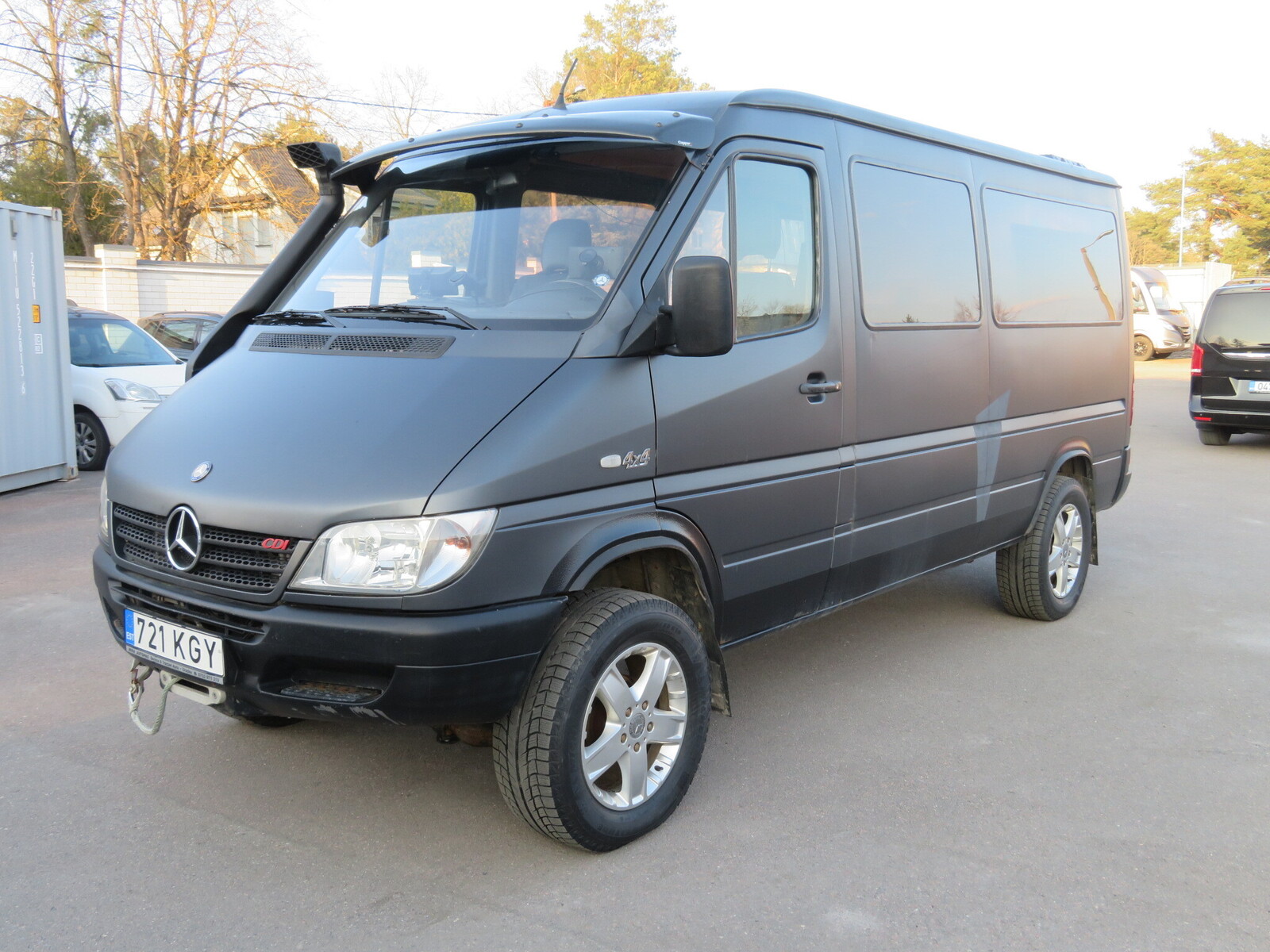Mercedes-Benz 313 2.1 95kW