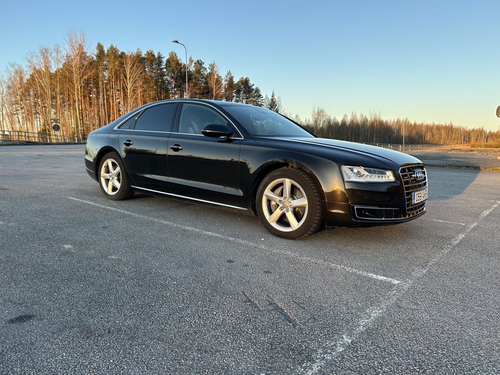 Audi A8 2016, photo 4/10
