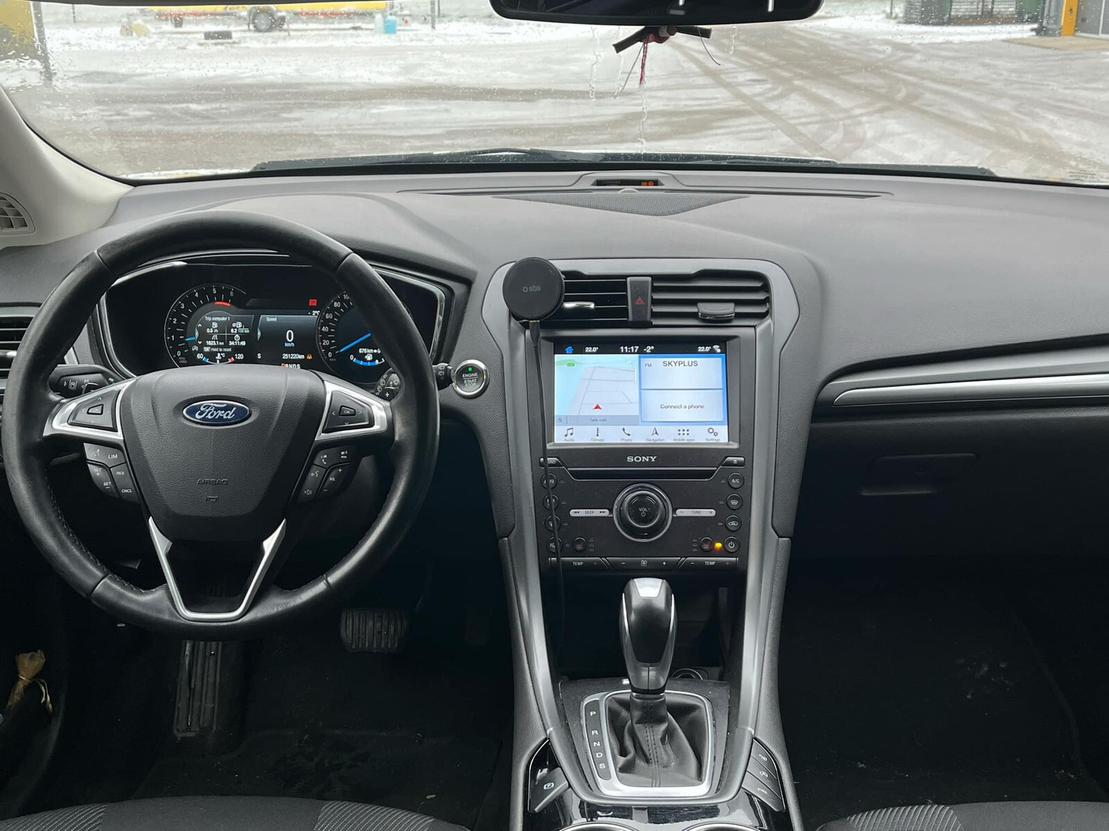 Ford Mondeo 2016, photo 7/9