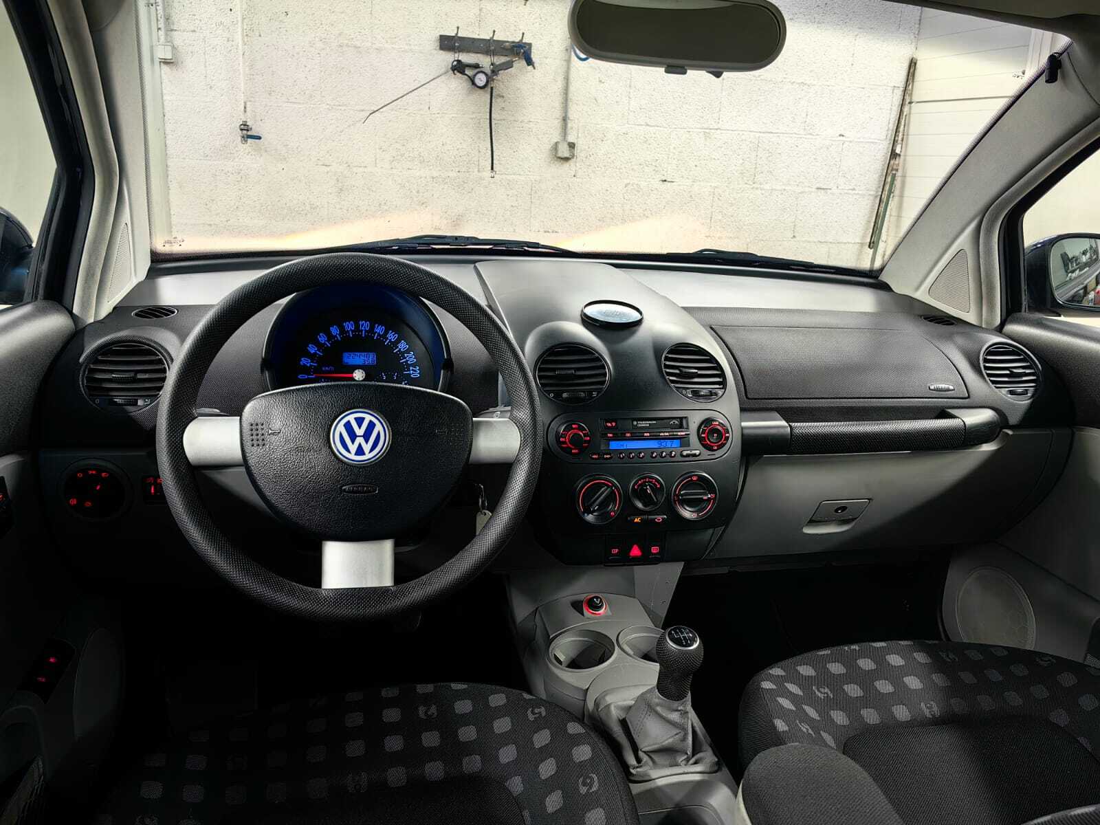 Volkswagen New Beetle 1.9 66kW 2002, photo 4/17