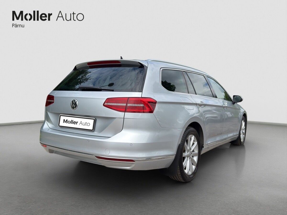 Volkswagen Passat 2018, photo 2/17