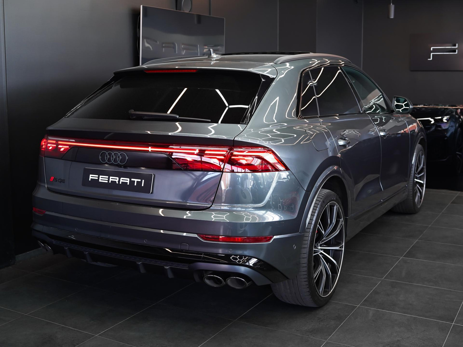 Audi SQ8 Quattro 4.0 373kW 2024, photo 3/16