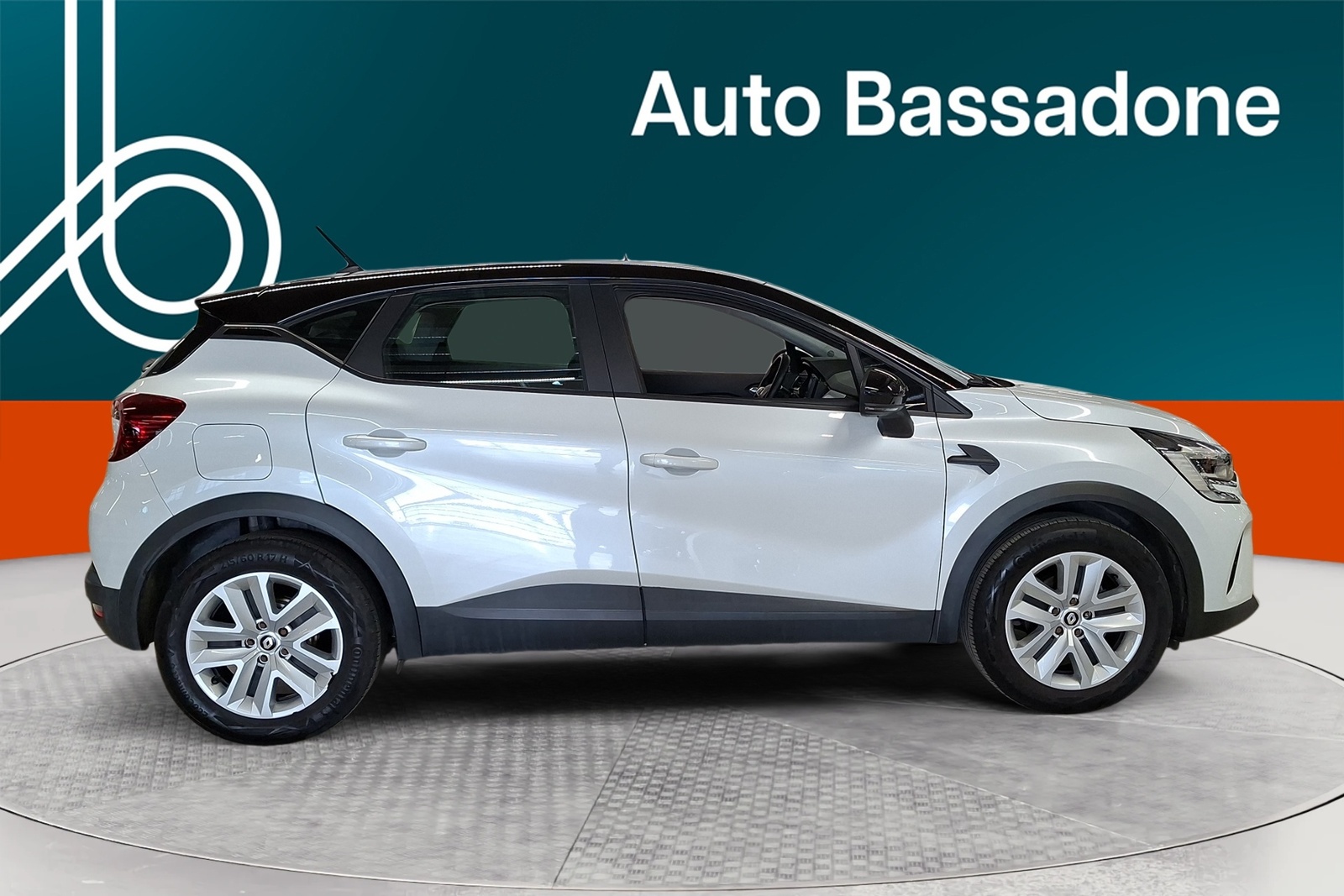 Renault Captur 2022, photo 6/34