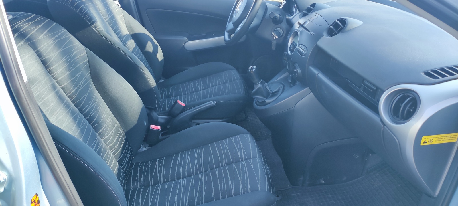 Mazda 2 2008, photo 5/9