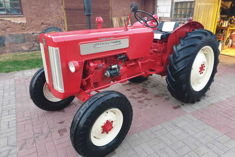 McCormick, 1966, 2.5, 32 kW, diisel, manuaal, tagavedu