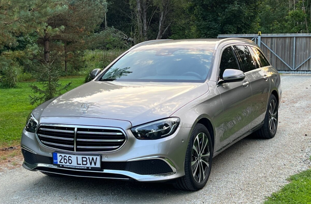 Mercedes-Benz E 300 de Avantgarde 4Matic 2.0 143kW