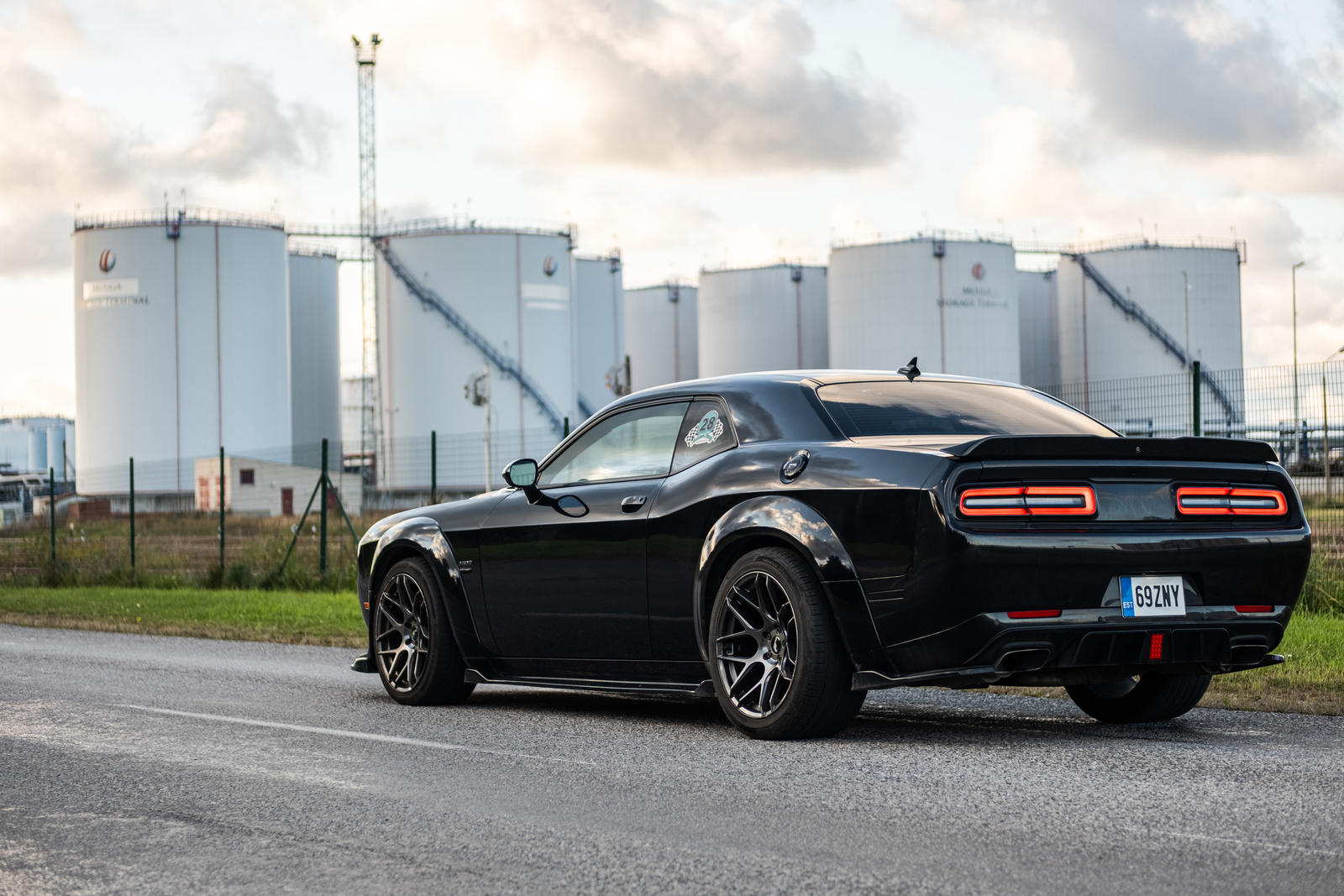 Dodge Challenger 2015, kuva 2/8