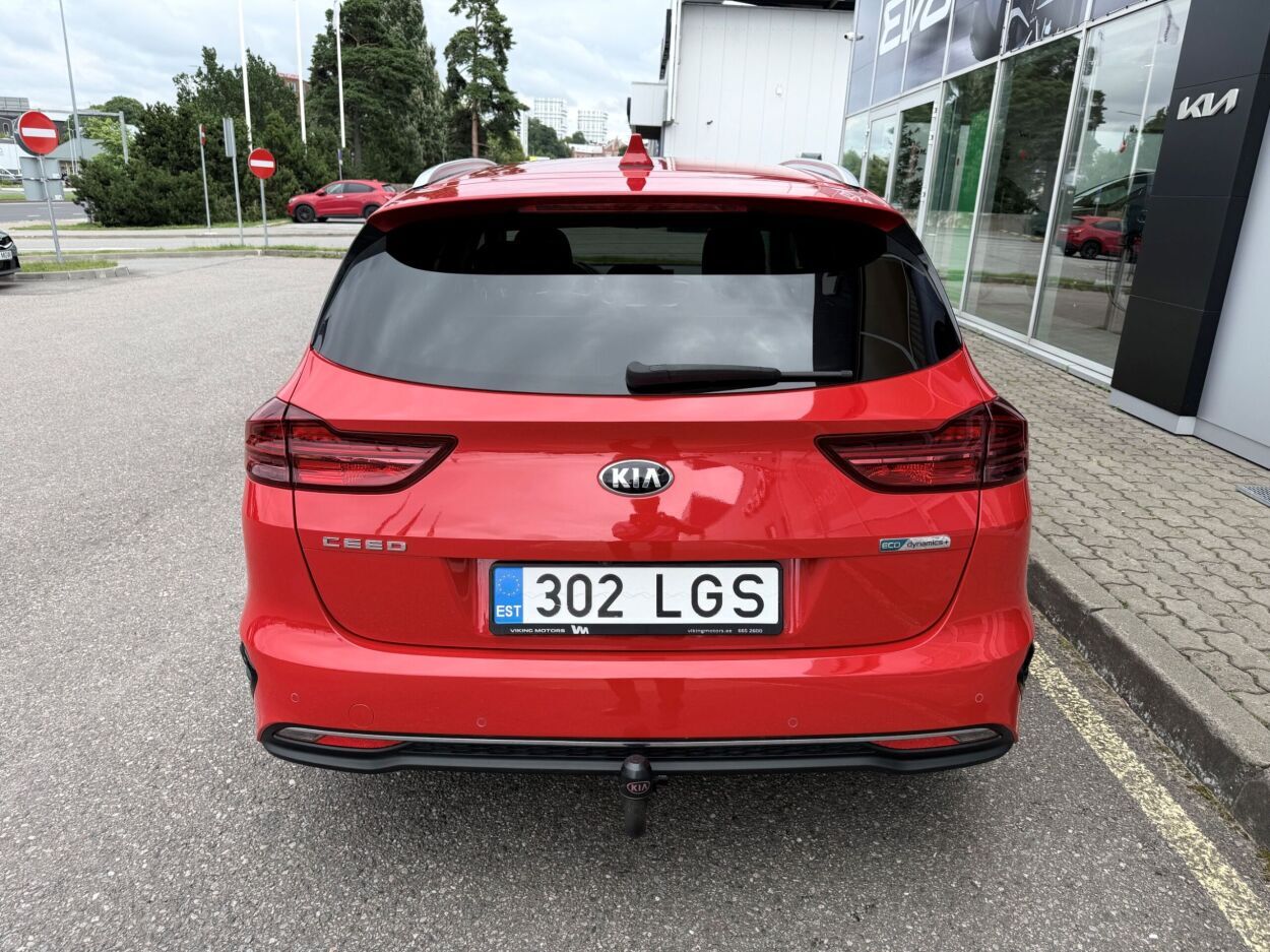 Kia cee'd Sportswagon 2021, photo 3/10