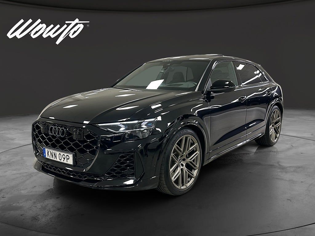 Audi RSQ8