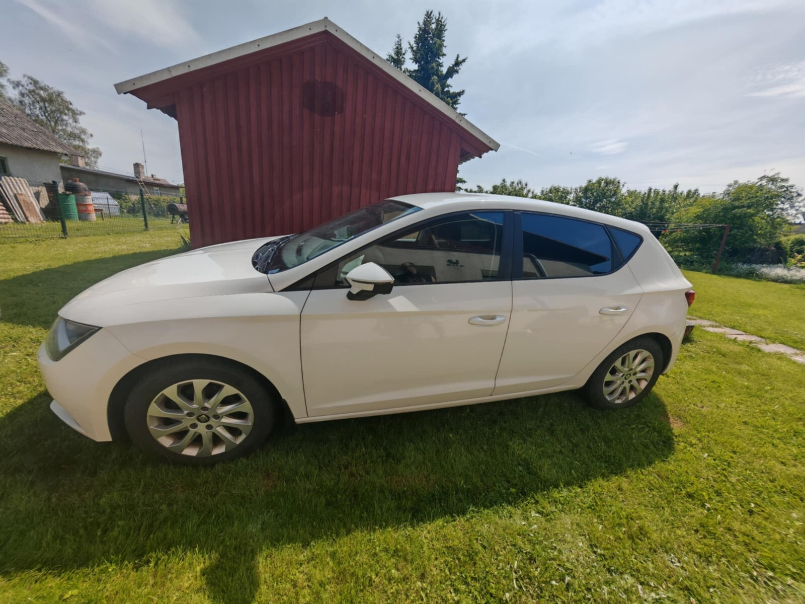 SEAT Leon 2014, photo 5/6