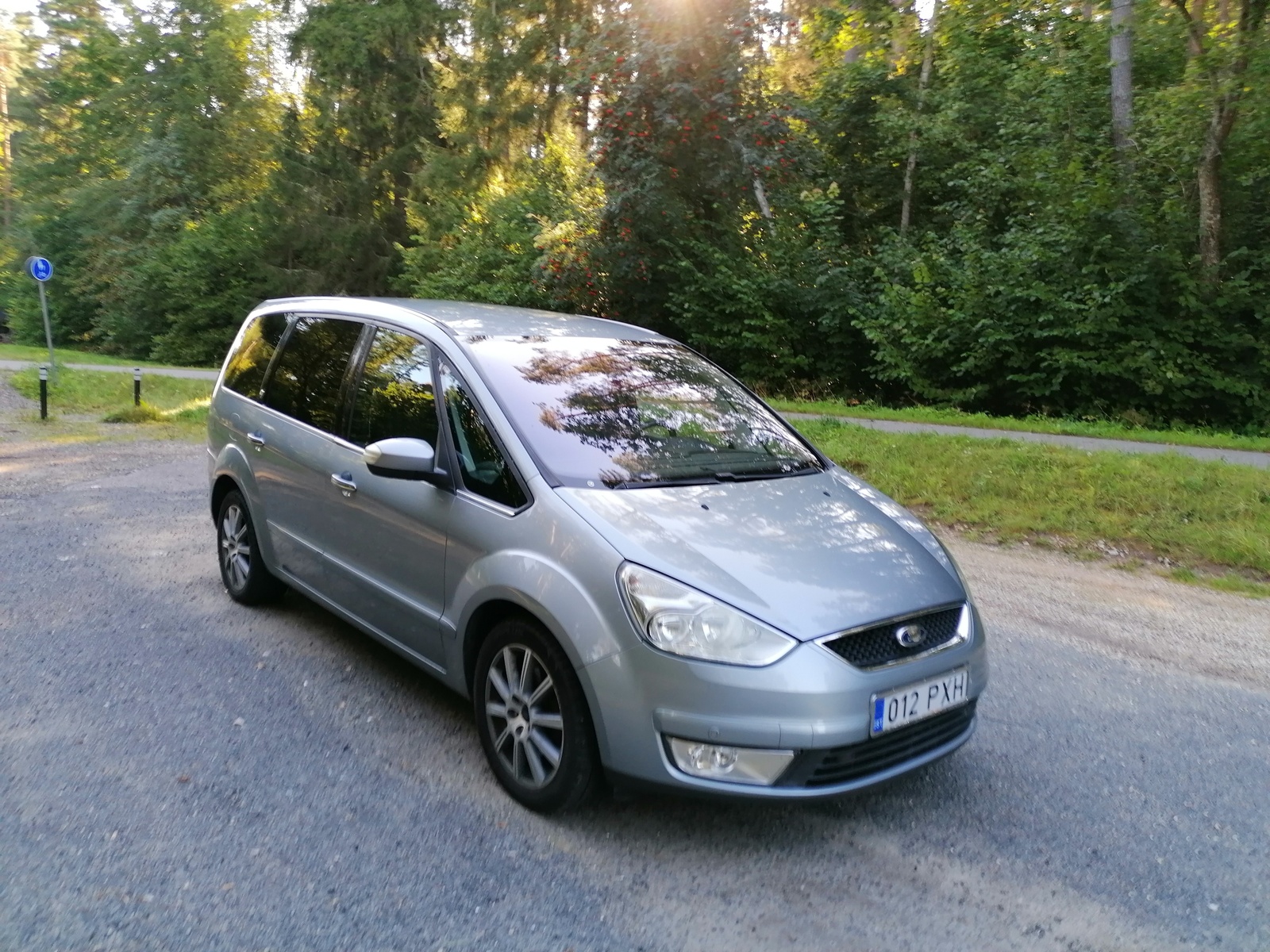 Ford Galaxy 2009, kuva 2/18