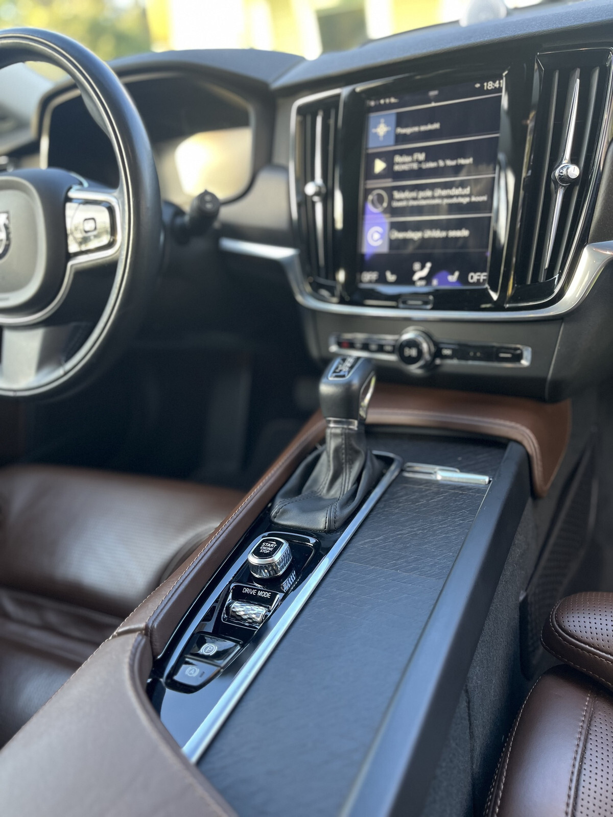 Volvo V90 Cross Country 2017, kuva 4/14