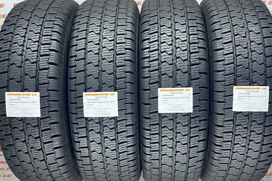 Used studless winter tire 225/75R16 Continental VancoFourSeason 2 121/120 R.