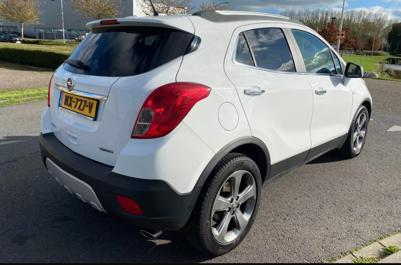 Opel Mokka 2014, photo 3/8