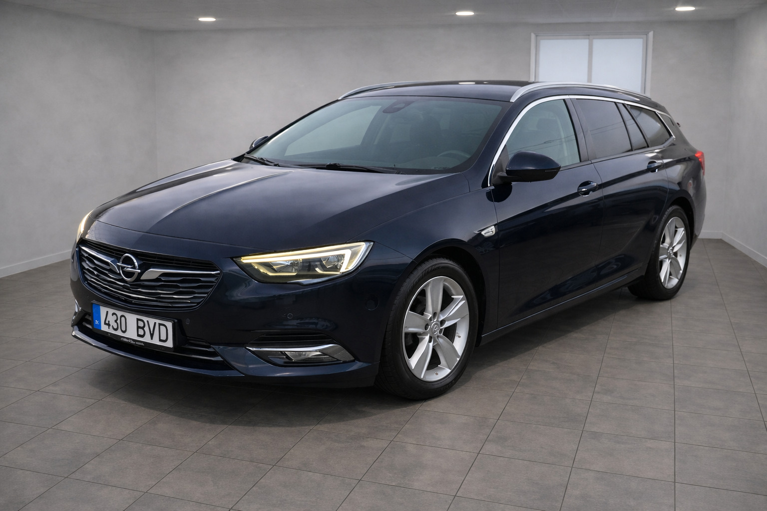 Opel Insignia 2017, photo 3/16