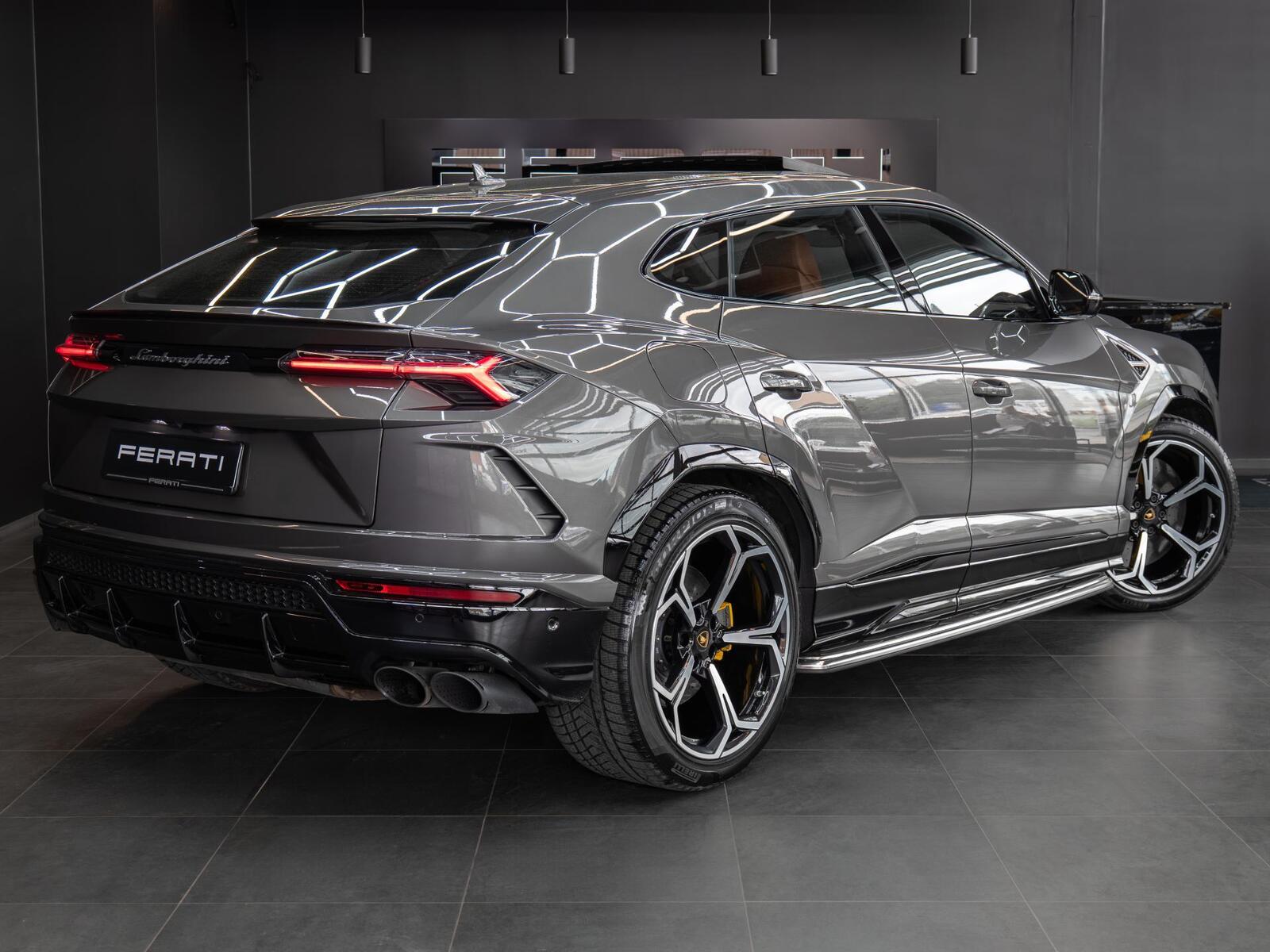Lamborghini Urus 2021, kuva 2/16