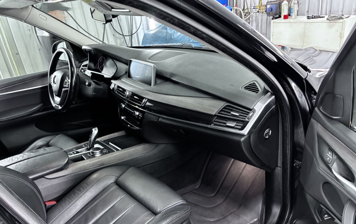 BMW X5 2017, photo 6/8