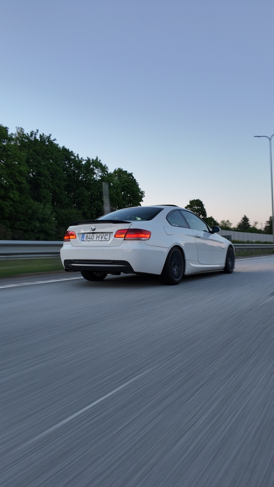 BMW 320 2007, photo 2/8