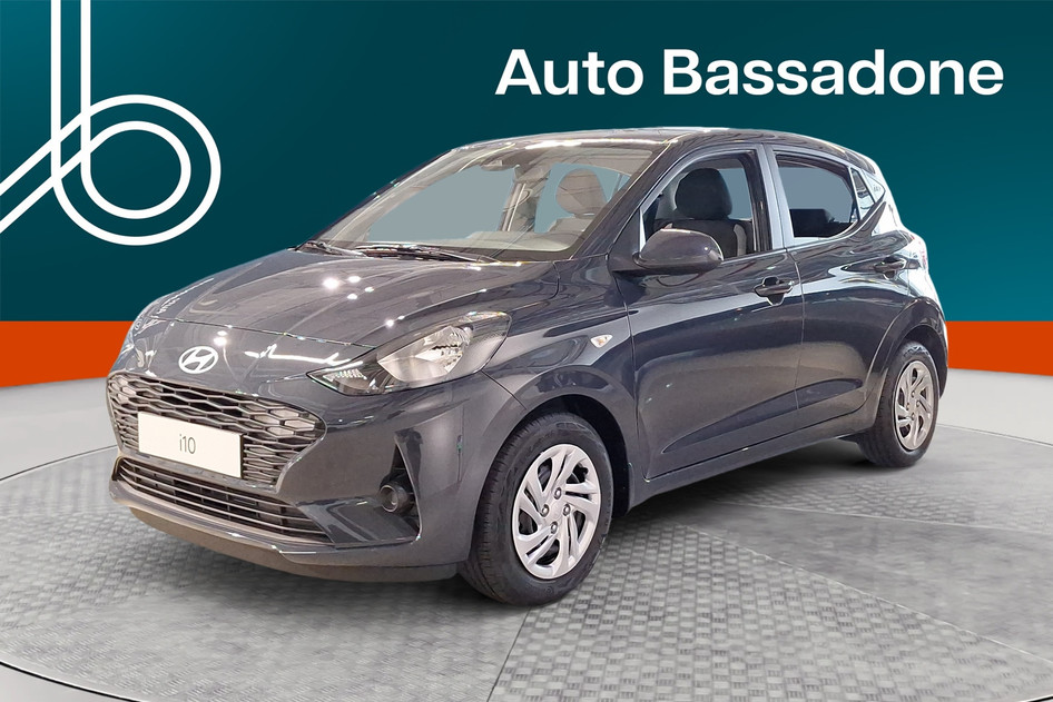 Hyundai i10, 1.0, 46 kW, petrol, manual, front-wheel drive