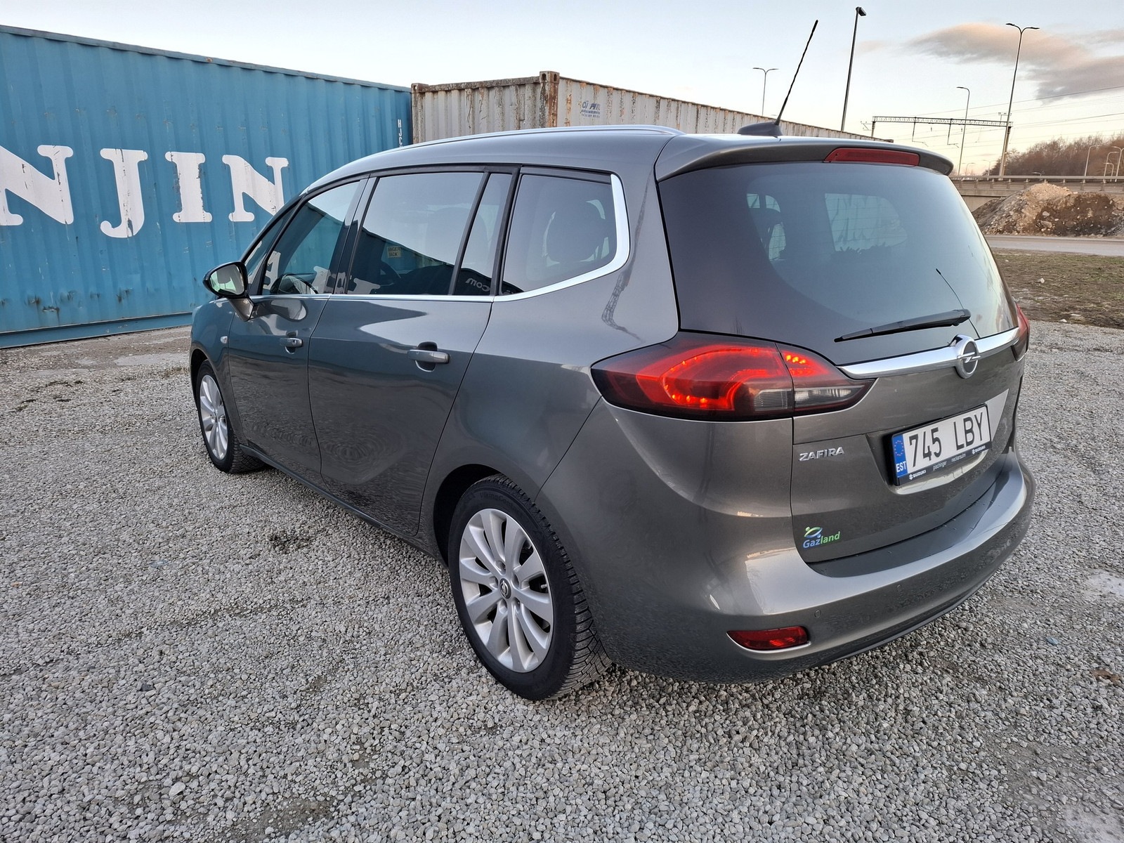 Opel Zafira 2018, photo 4/10