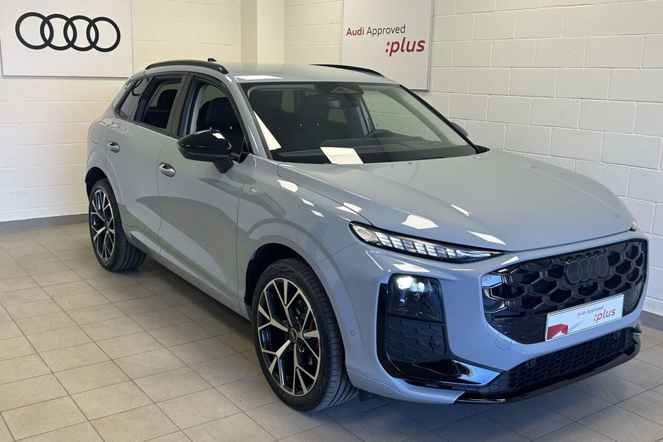 Audi Q3, 2025, 1.5, 110 kW, hübriid (bensiin/elekter), automaat, esivedu
