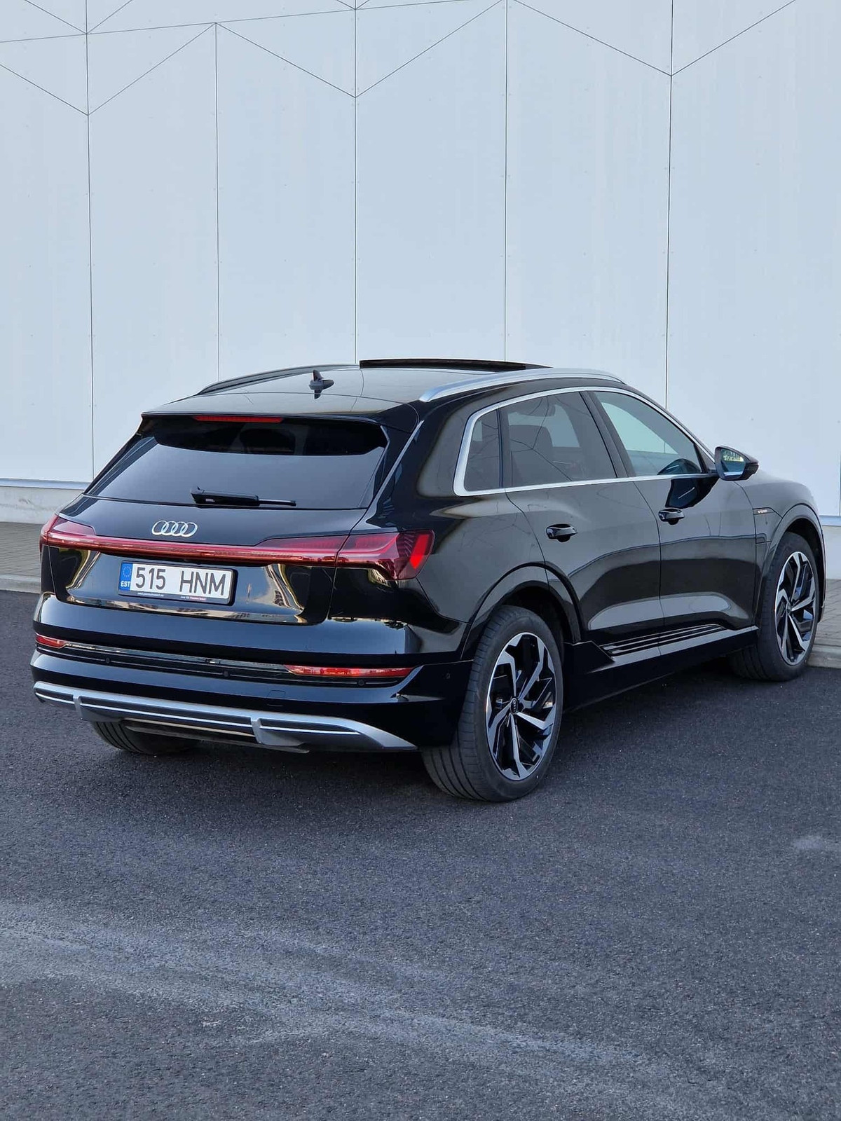 Audi e-tron 2021, photo 3/26