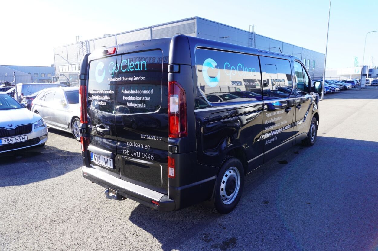 Renault Trafic 2023, photo 3/10
