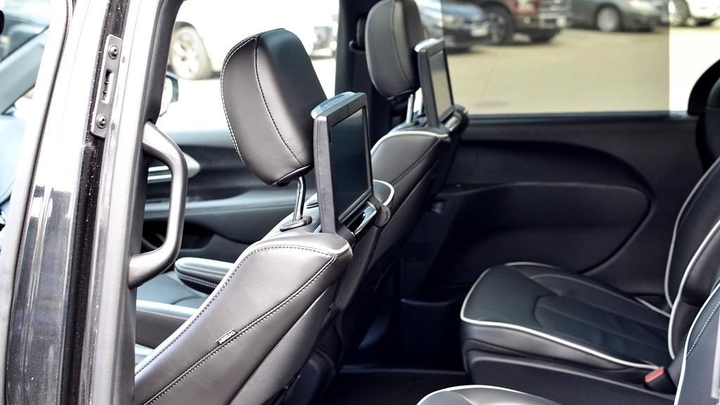 Chrysler Pacifica 2026, photo 7/9
