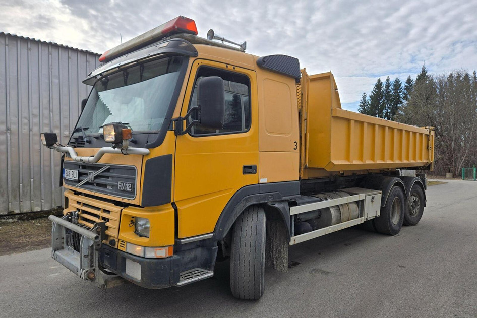 Volvo FM12, 2000, 12.1, 279 kW, дизель, автомат, задний привод