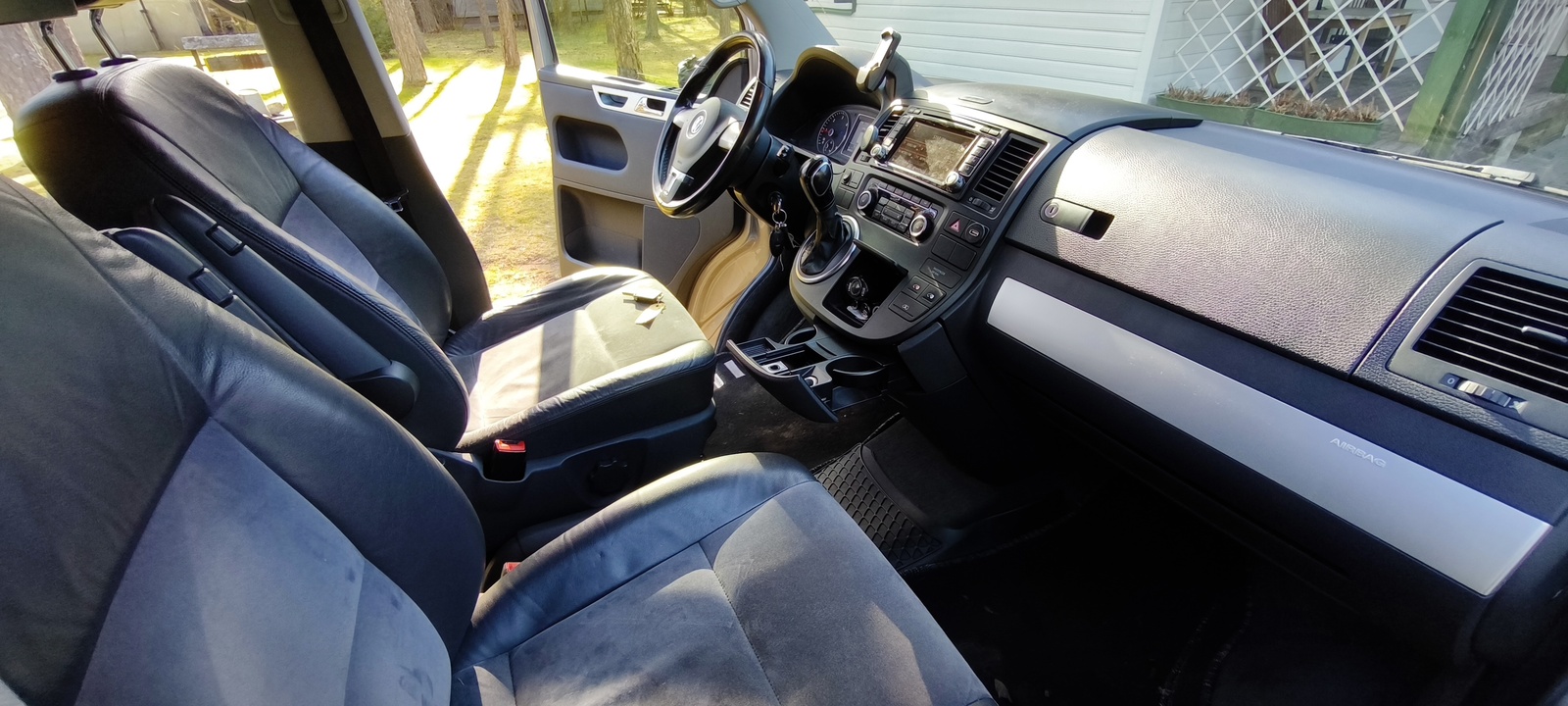 Volkswagen Multivan 2014, kuva 7/10