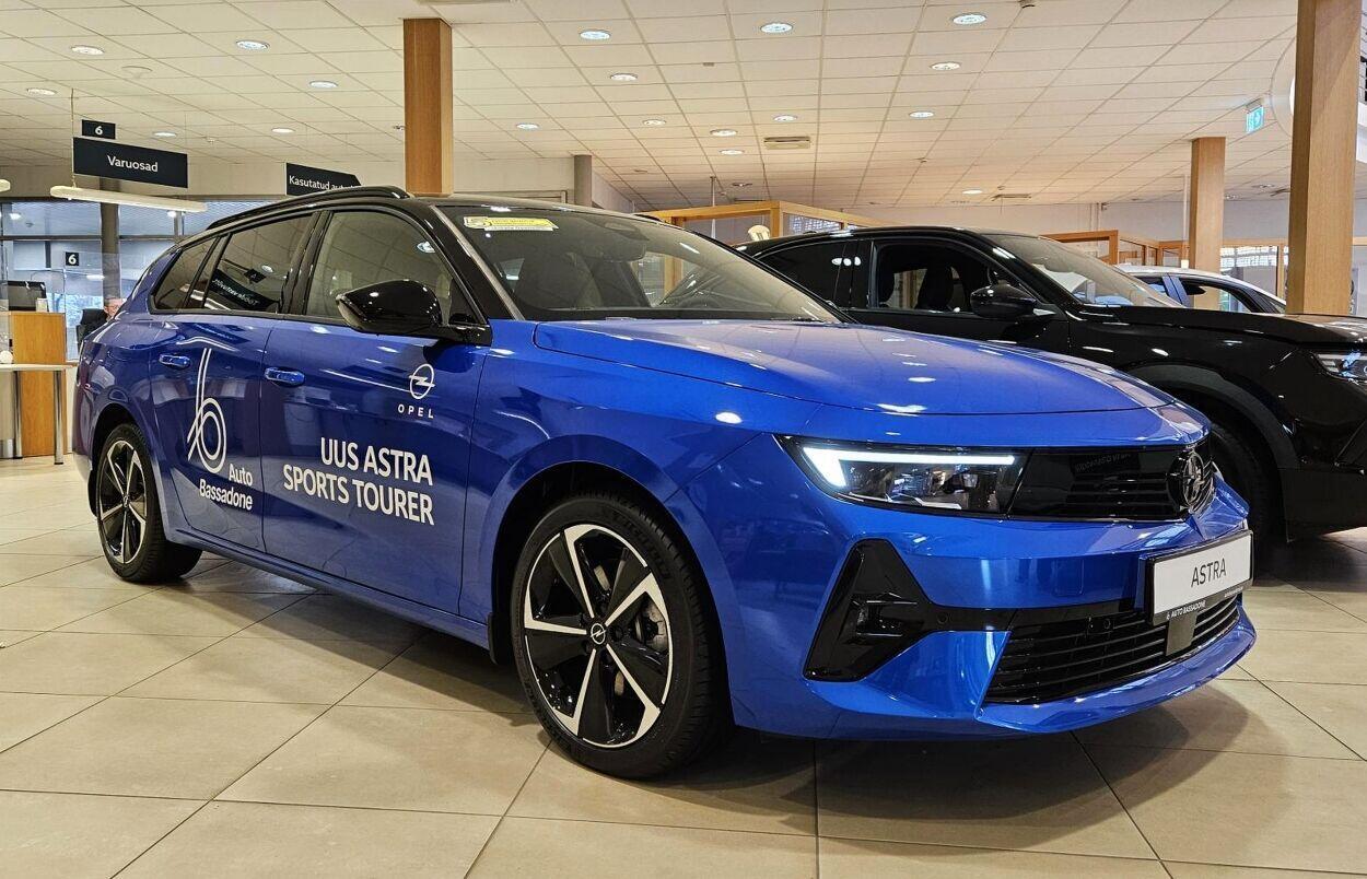 Opel Astra GS Puretech 130 AT8 96kW