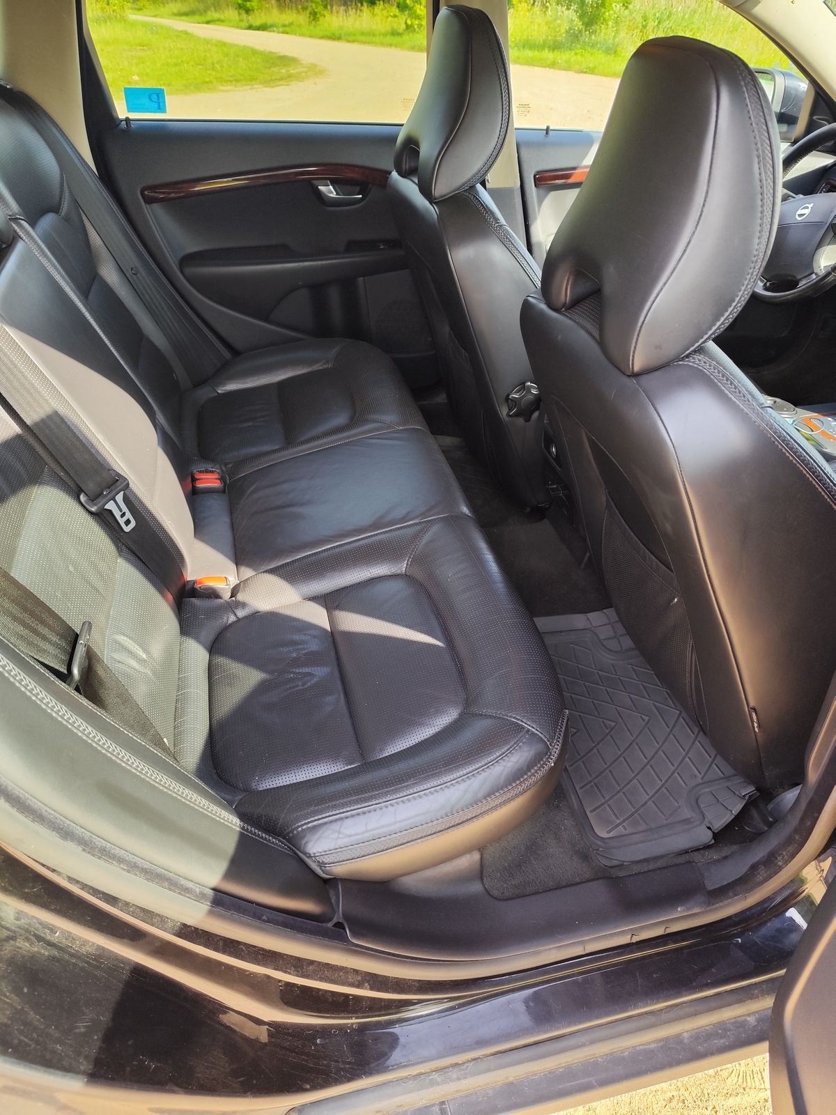 Volvo XC70, photo 6/10