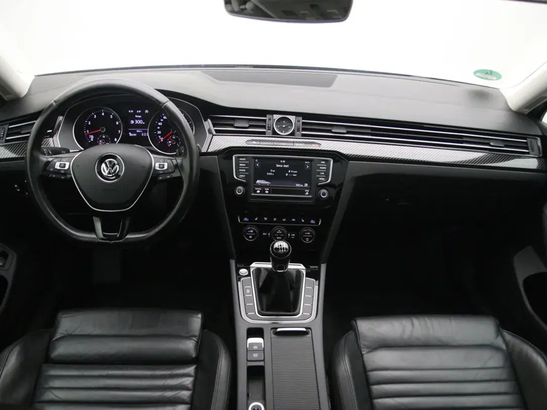 Volkswagen Passat Highline 1.4 110kW 2015, photo 2/35
