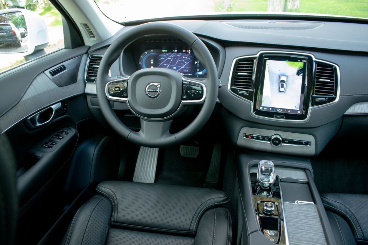 Volvo XC90 2024, photo 3/18