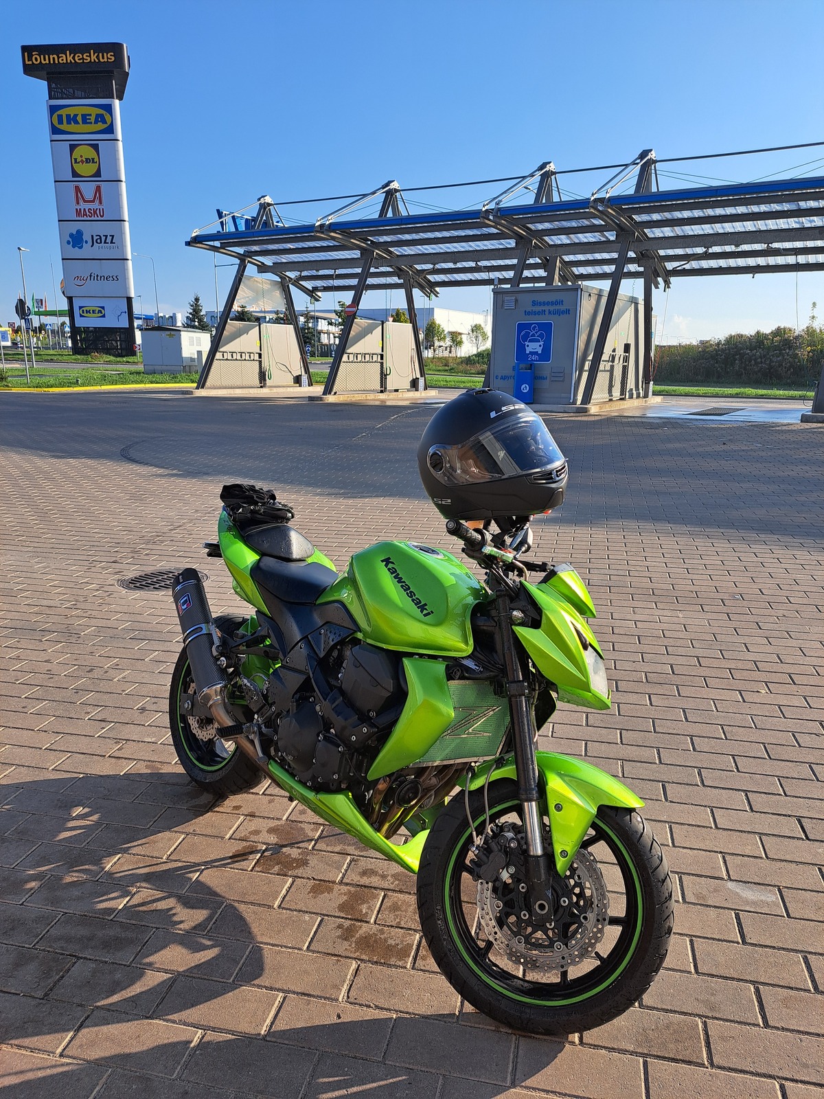 Kawasaki Z 750 2013, photo 2/7