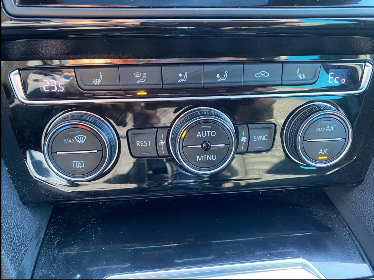Volkswagen Passat Variant 2015, photo 8/8