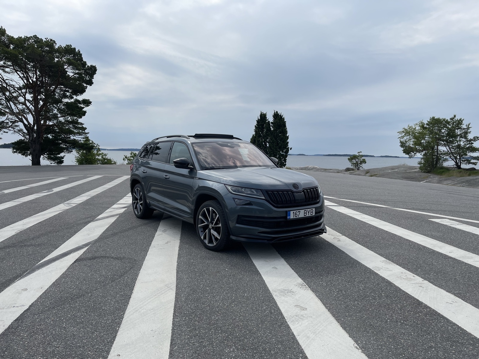 Škoda Kodiaq 2018, photo 2/3