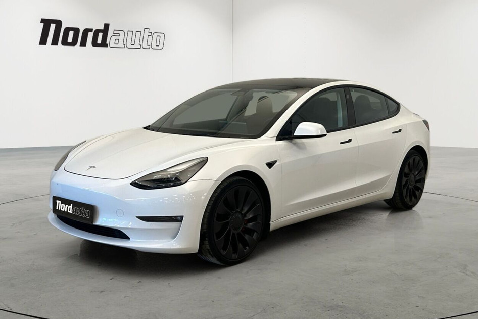 Tesla Model 3, 2022, 155 kW, elekter, automaat, nelikvedu