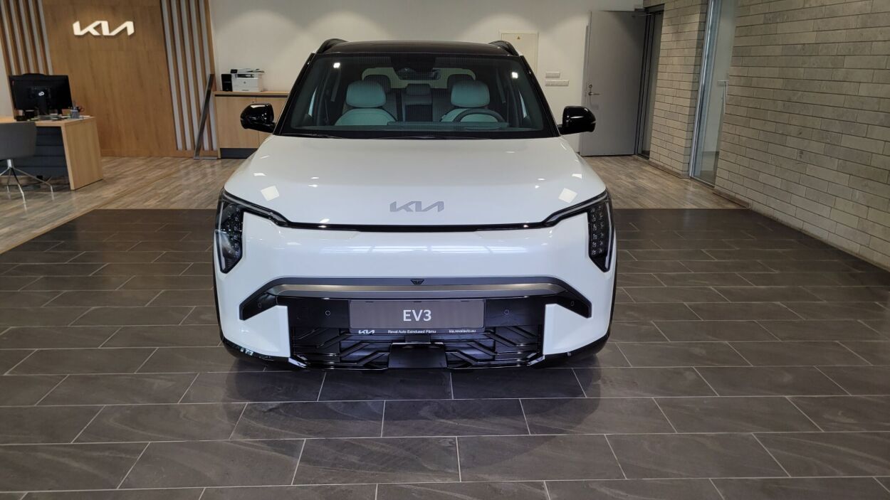 Kia EV3 GT Line TX 81,4 kw 50kW 2026, photo 2/18