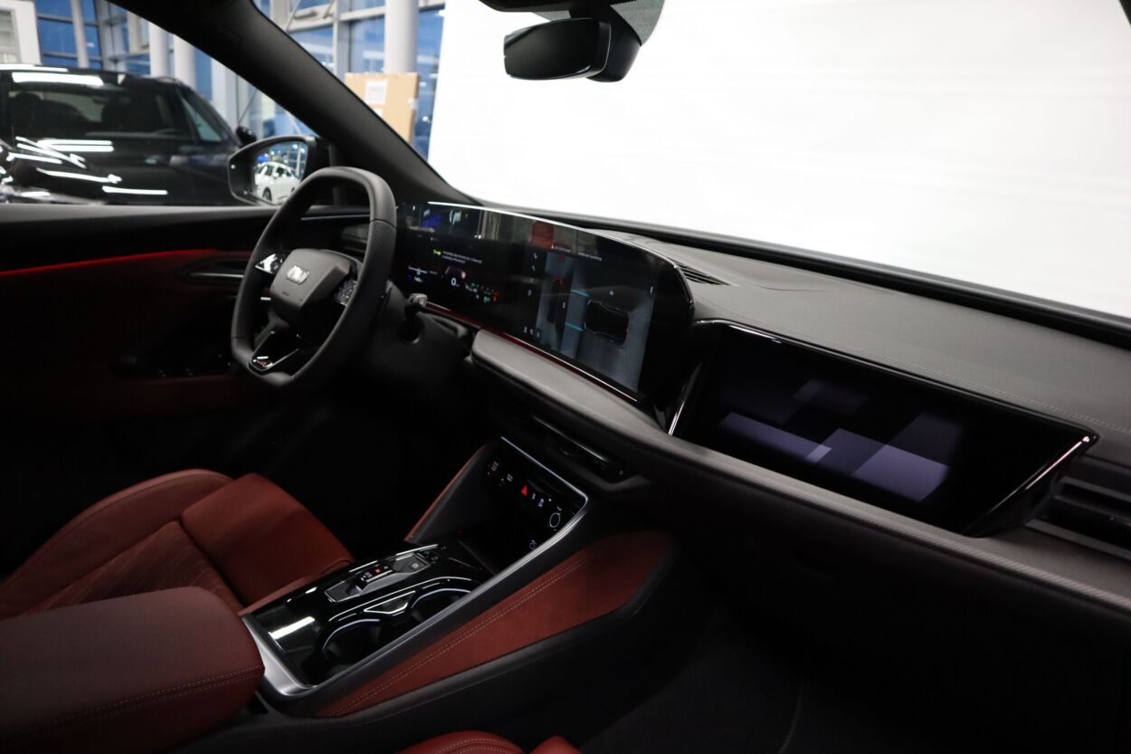 Audi SQ5 2026, photo 6/10