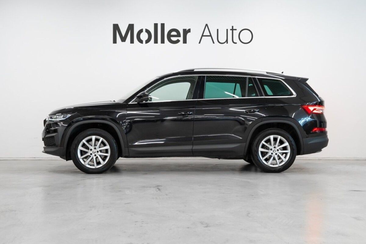 Škoda Kodiaq 2023, photo 2/23