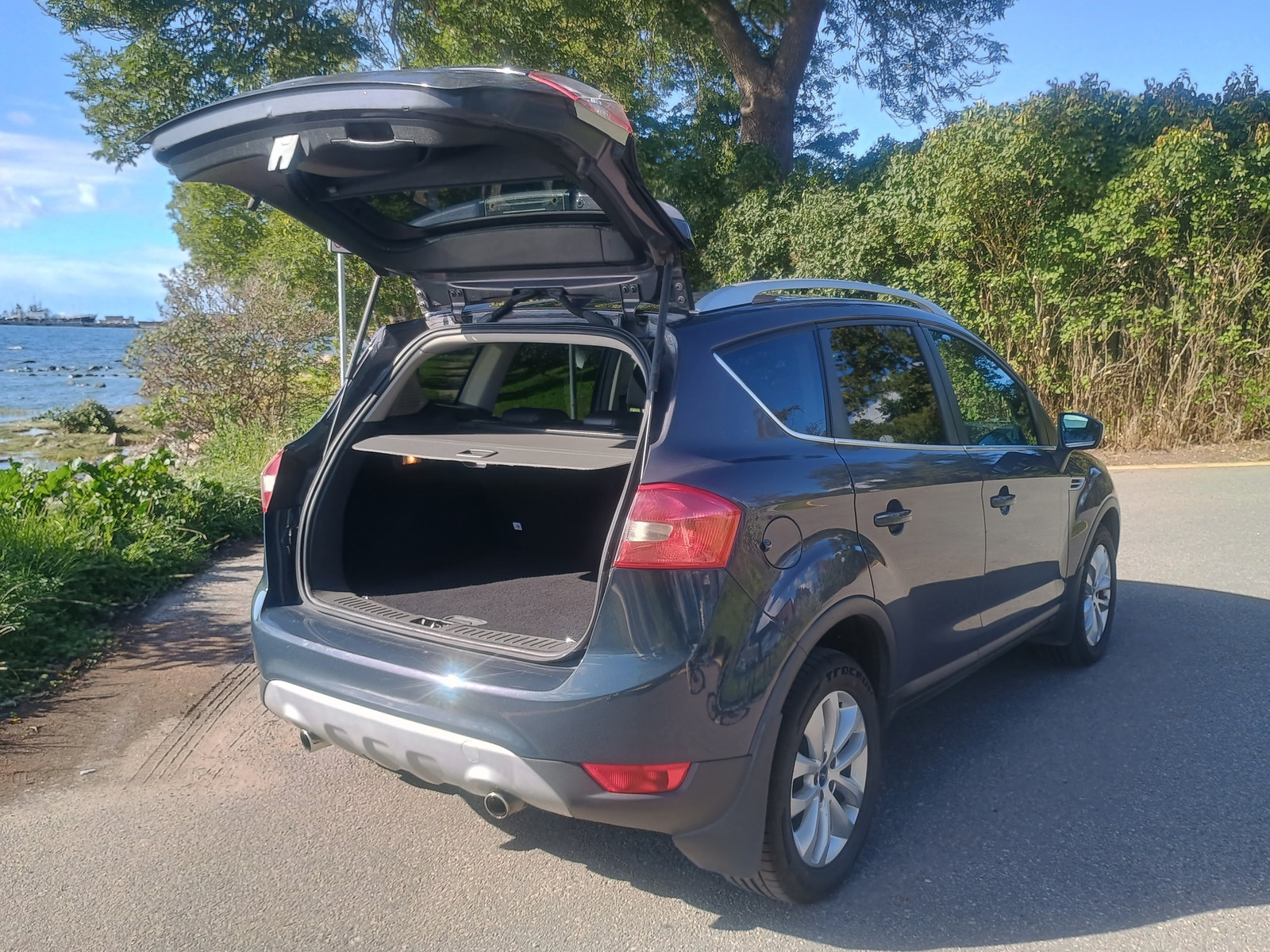 Ford Kuga 2012, photo 3/12