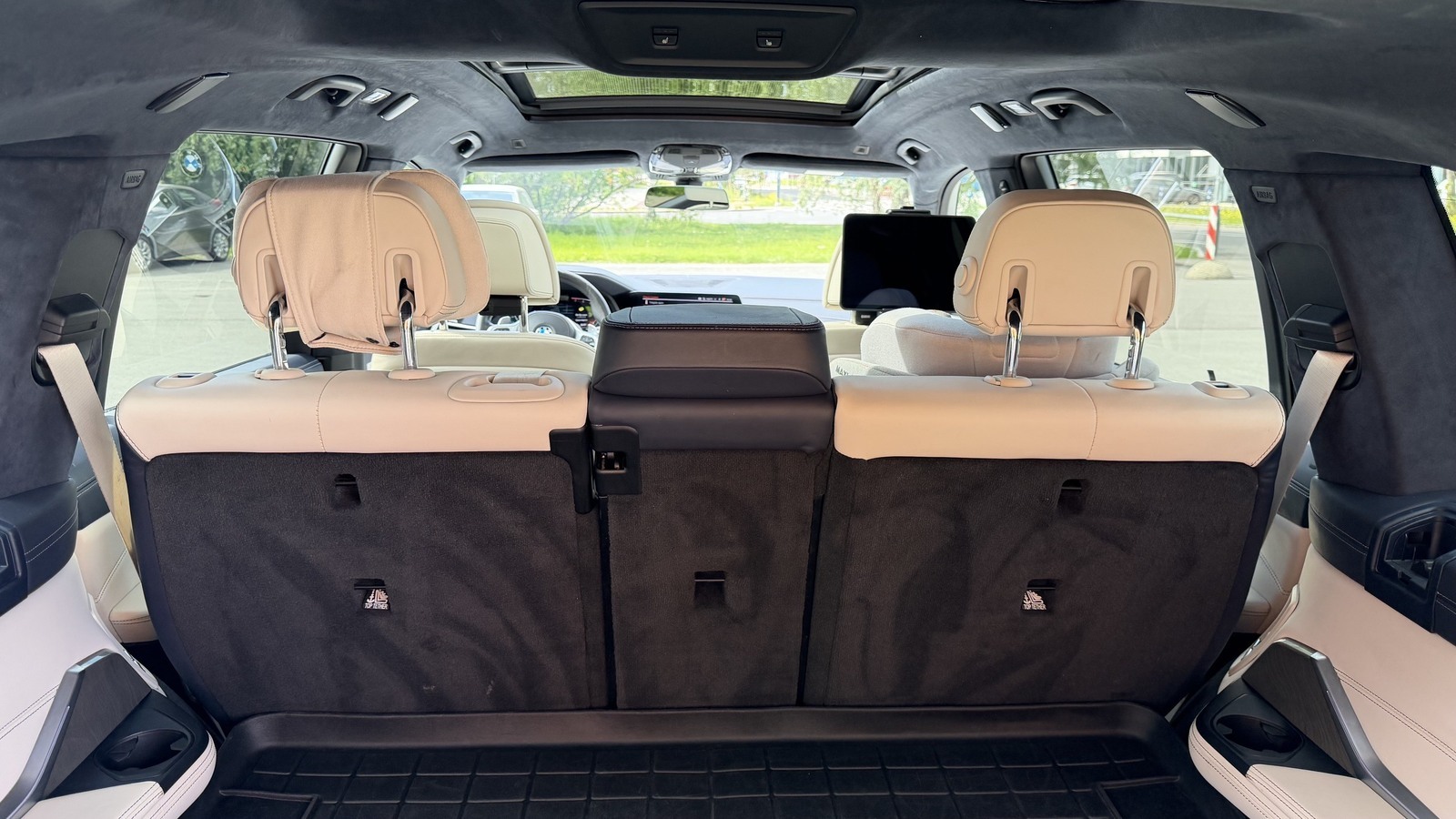 BMW X7 2021, kuva 4/8