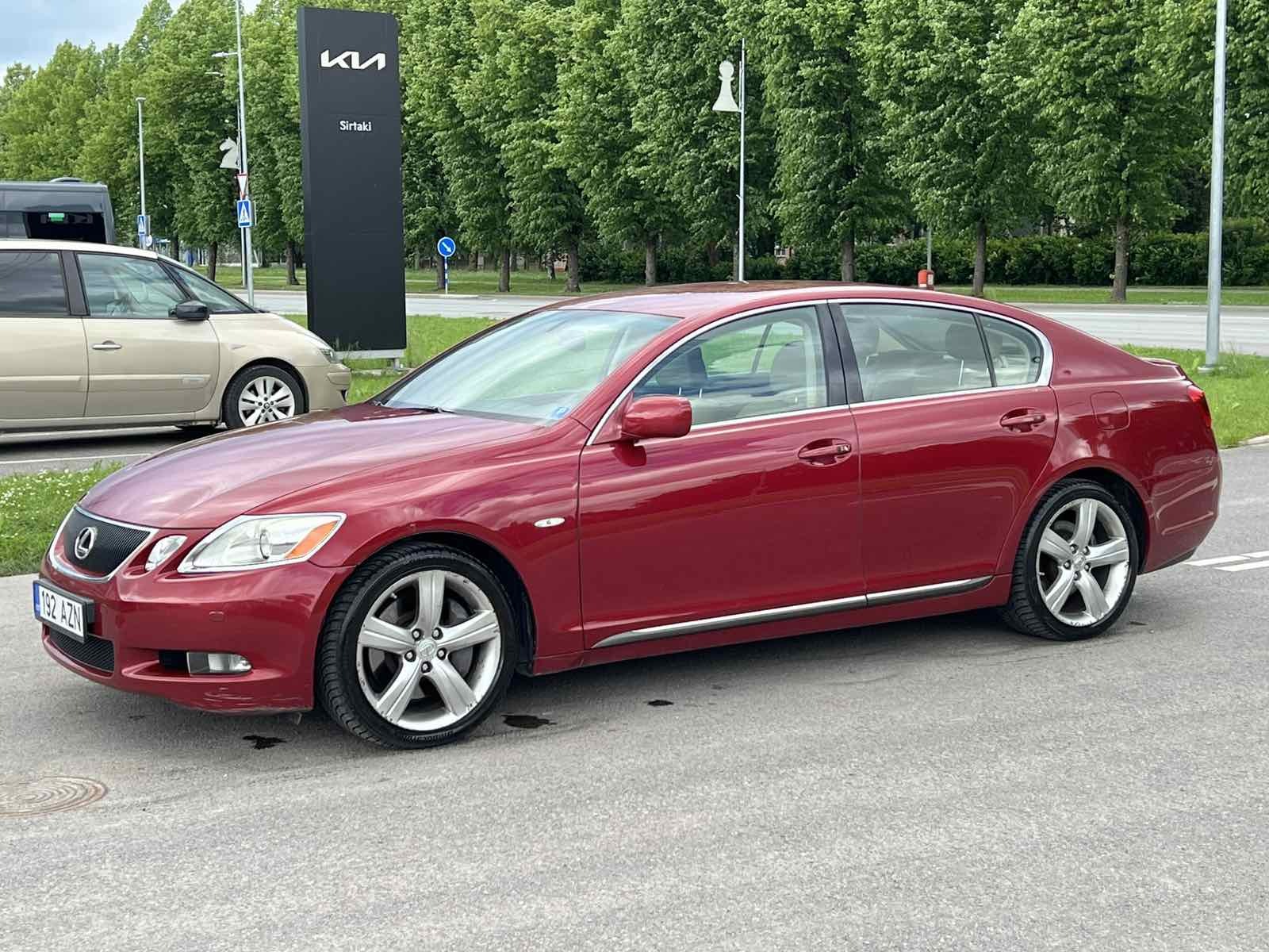 Lexus GS 300