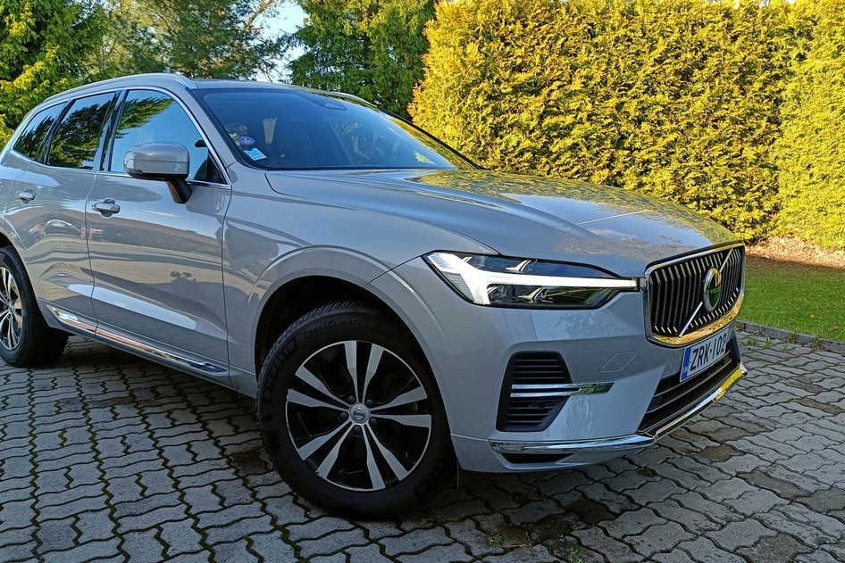 Volvo XC60, 2022, pistikhübriid (bensiin/elekter), automaat, nelikvedu
