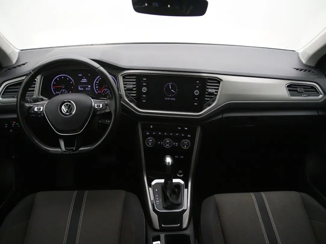 Volkswagen T-Roc 2021, photo 2/34