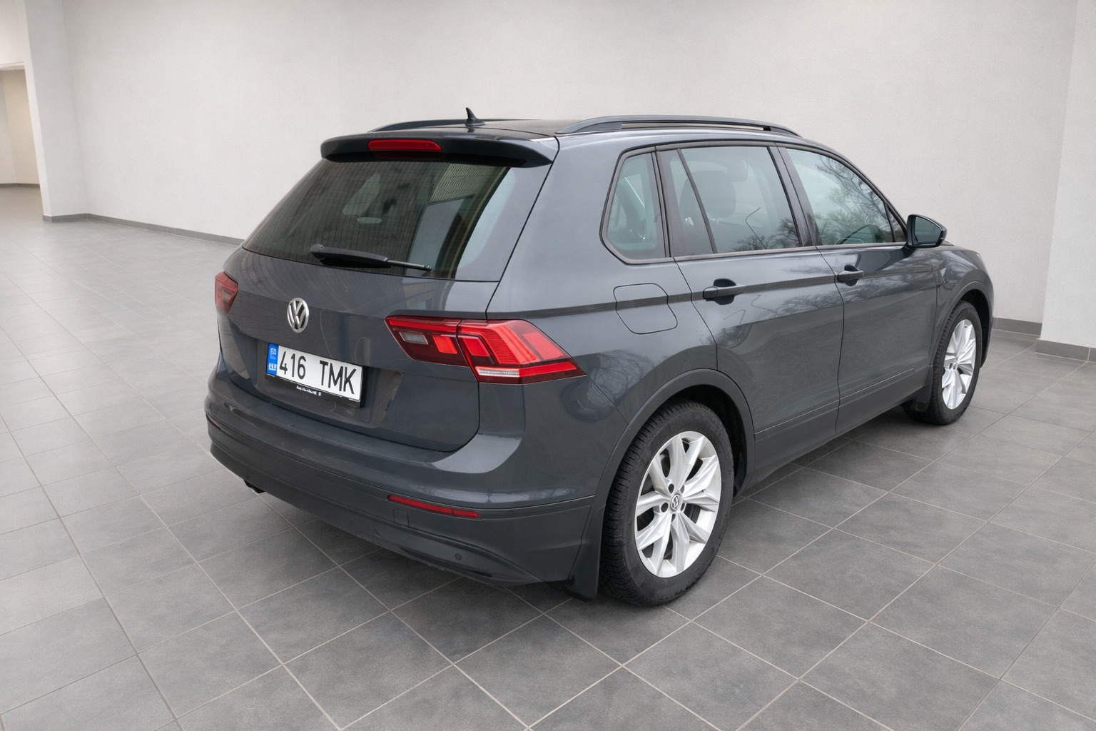 Volkswagen Tiguan 2016, photo 7/23