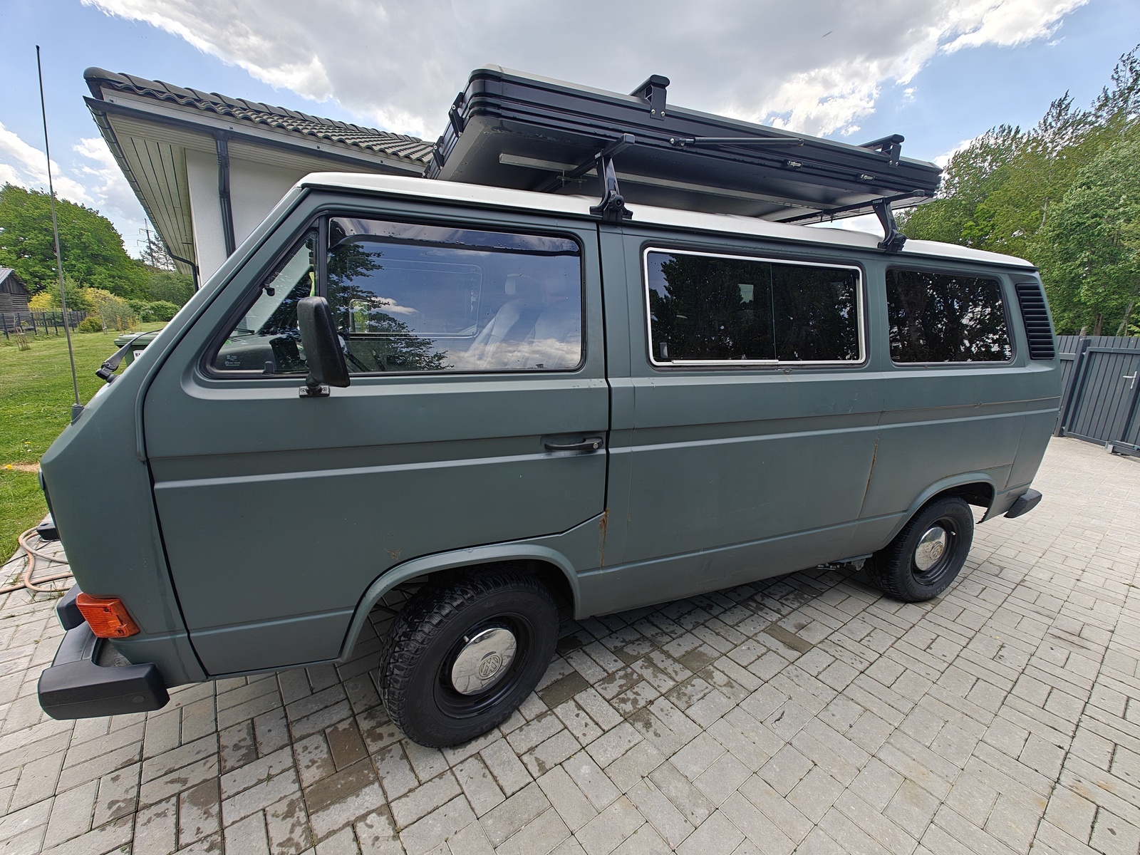 Volkswagen Transporter 1989, photo 2/28