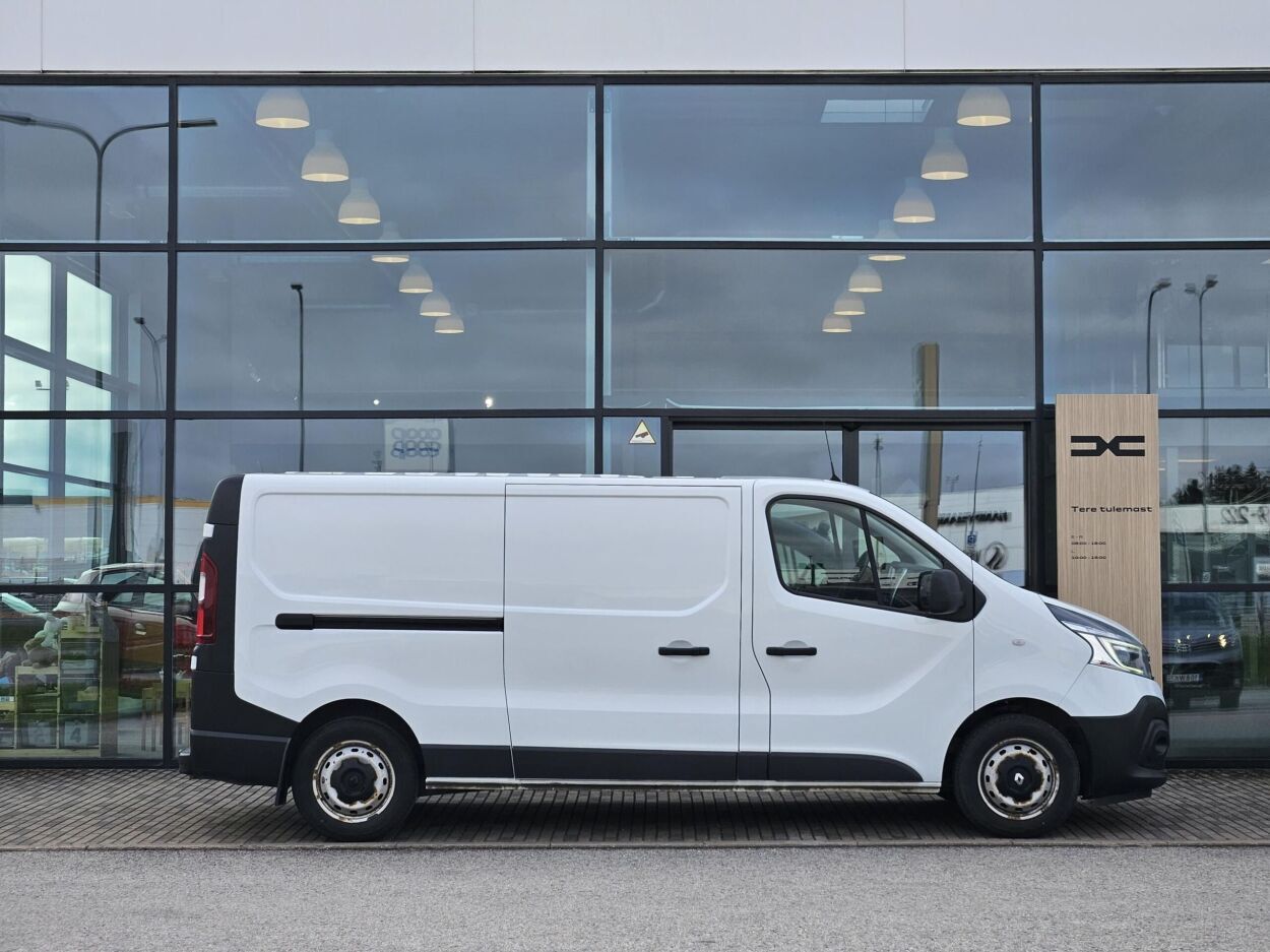 Renault Trafic 2021, kuva 2/9